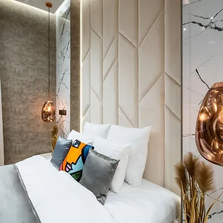 Modern - Super - Chic For 6 Appartement