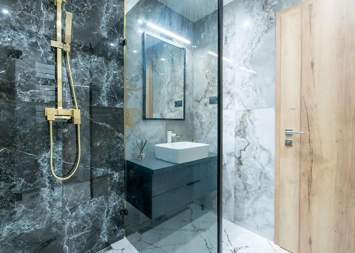 Modern - Super - Chic For 6 *